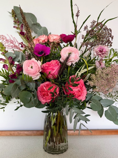 The Grand Love bouquet - bold abundant Valentine's arrangement with layered roses and ranunculus - image 8