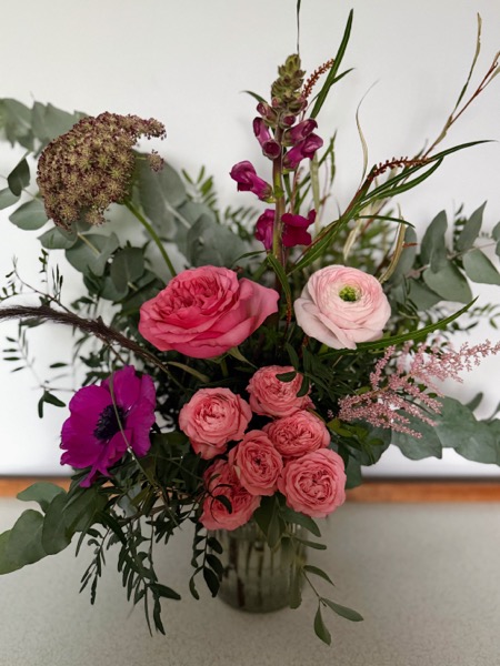 The Little Love bouquet - relaxed garden-inspired Valentine's bouquet with soft pink roses and eucalyptus - image 7
