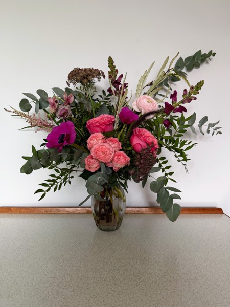 The Sweetheart bouquet - romantic Valentine's bouquet with ruffled pink roses and vibrant anemones - image 6